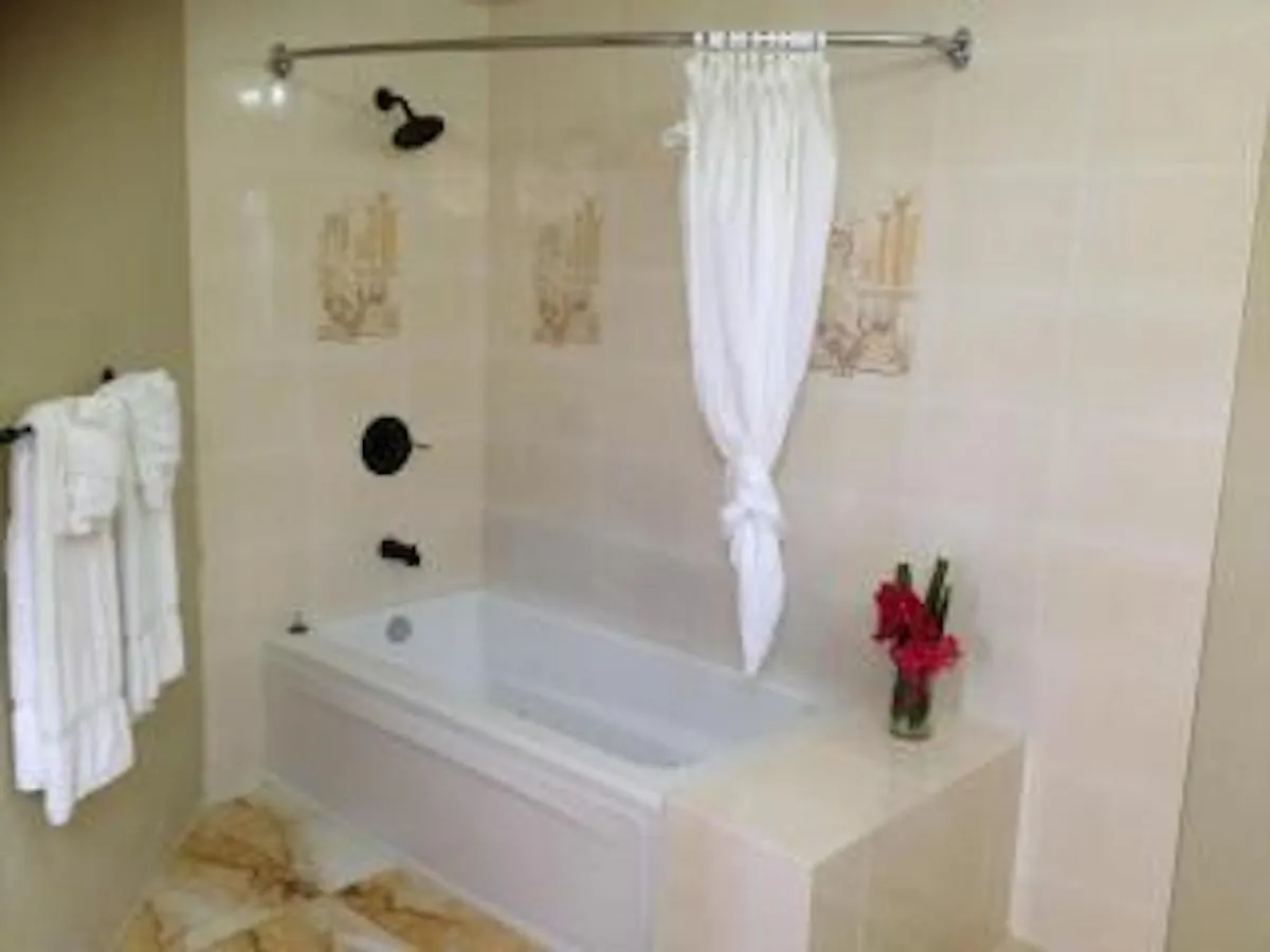 Waters Edge Guest House مونتيغو باي 0*,  جامايكا